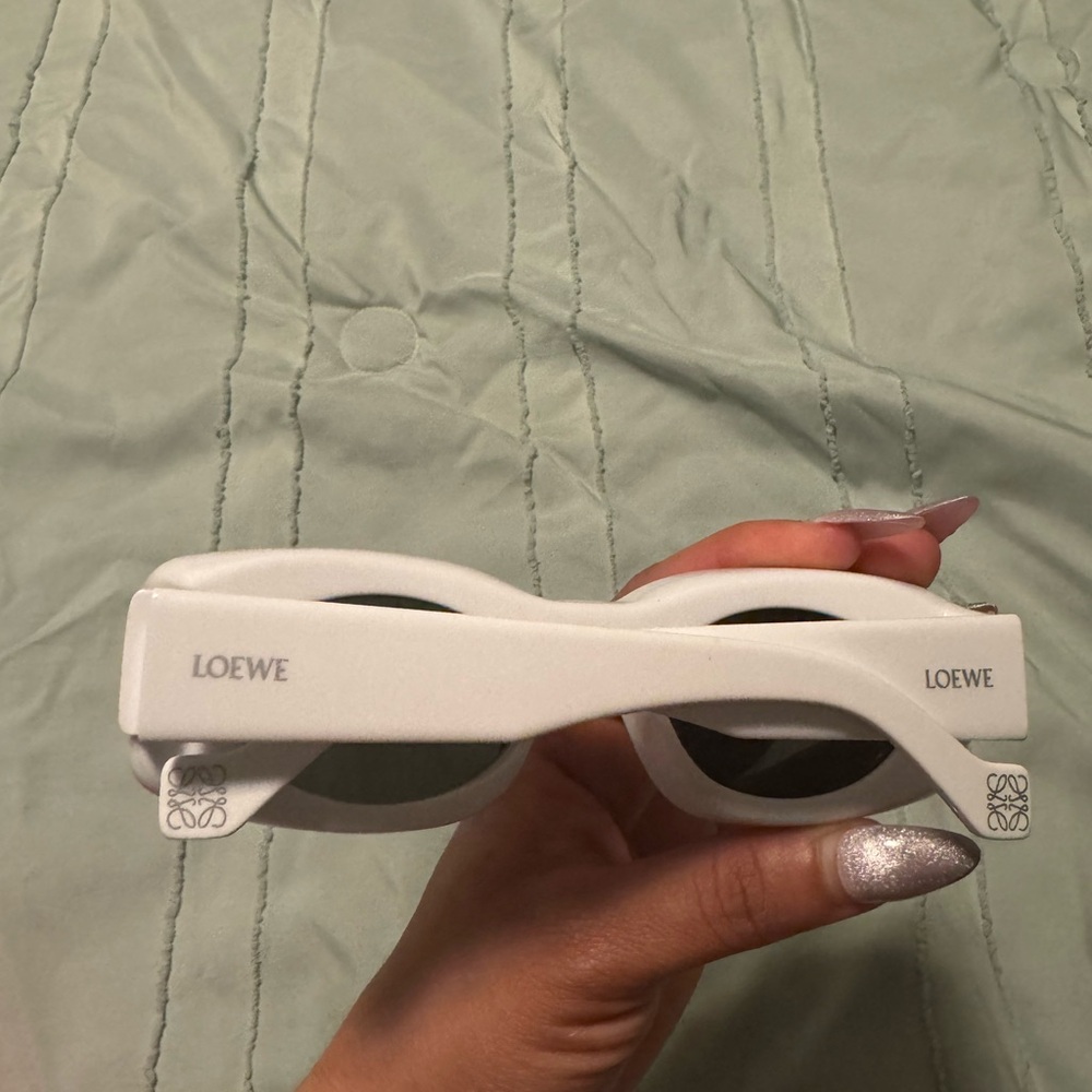 Loewe sunglasses - Picture 2 of 5